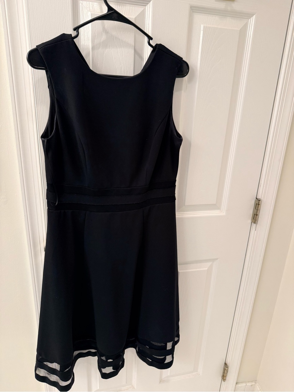 Liz Claiborne Black Sleeveless Fit-and-Flare Mini Dress
